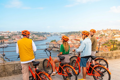 Porto: Guided Bike or E-Bike Tour with Local Guide Shared E-Bike Tour
