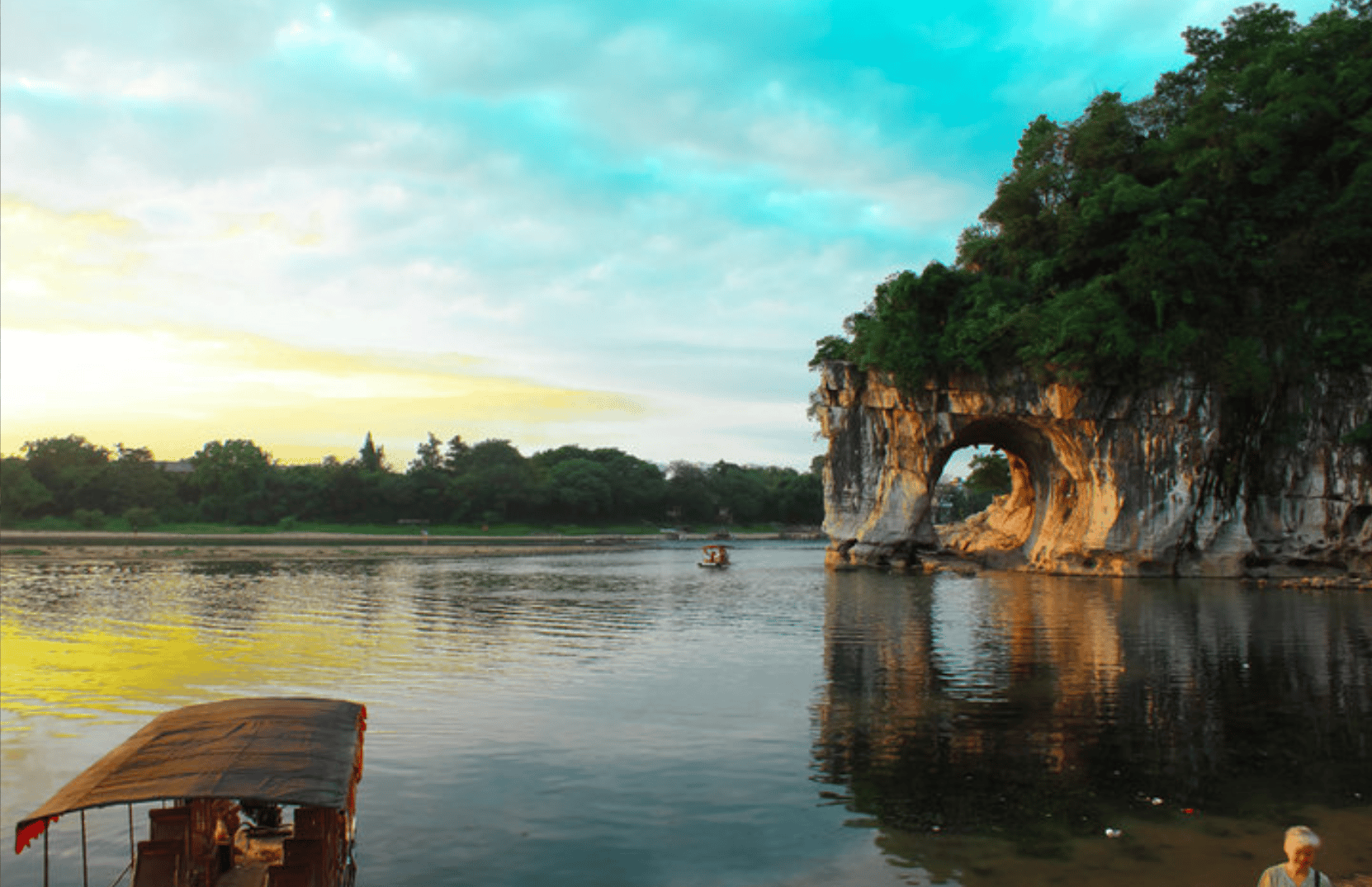 Discover Guilin's Gems:Guangzhou-Bullet Train Highlight Tour