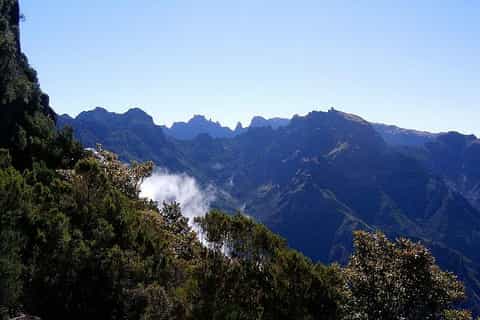 Hike Madeira: Pico Arieiro to Pico Ruivo