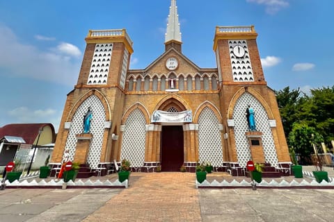 Congo Brazzaville : Cultural & historical Guided Tour