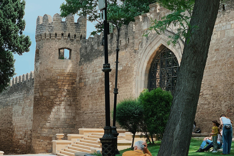 Baku Uncovered: Guided Tour with Food, Wine & National Dress