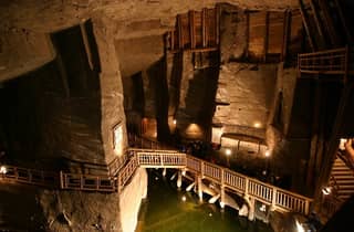 Ab Krakau: Führung durch das Salzbergwerk Wieliczka mit Transfer