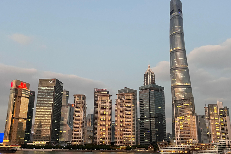 Shanghai: Hidden Alleys and the Bund Walking Tour