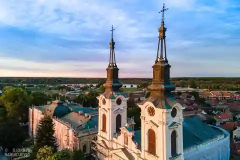 From Novi Sad: Sremski Karlovci and Krusedol Monastery Tour