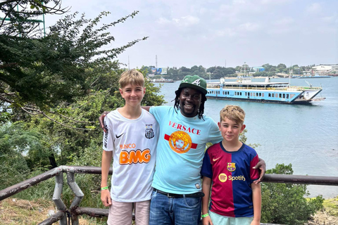 Mombasa: Old Town, Fort Jesus, and Village Day Tour