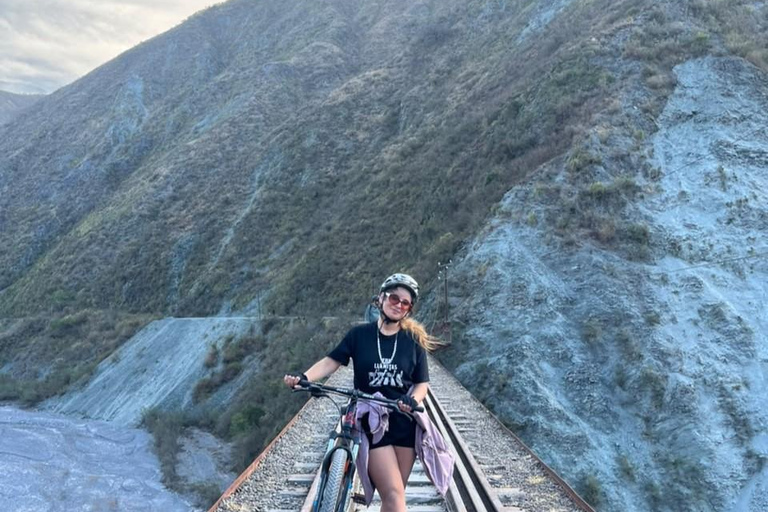 From Salta: Quebrada del Toro Mountain Bike Tour with Guide