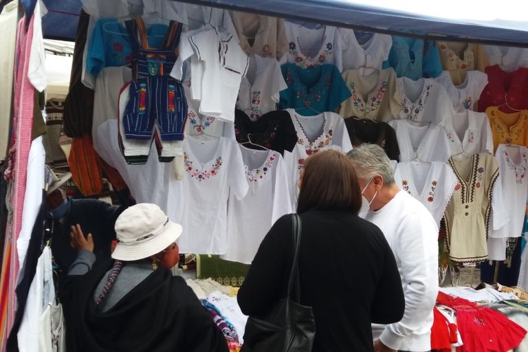 Overland adventure to Otavalo market, Quitsato and Cuicocha