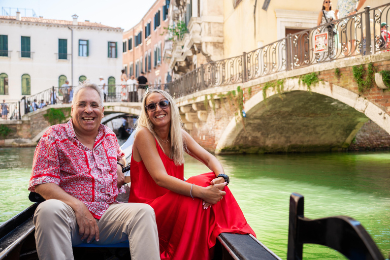 Venice: Fall in Love on a Private Grand Canal Gondola Ride