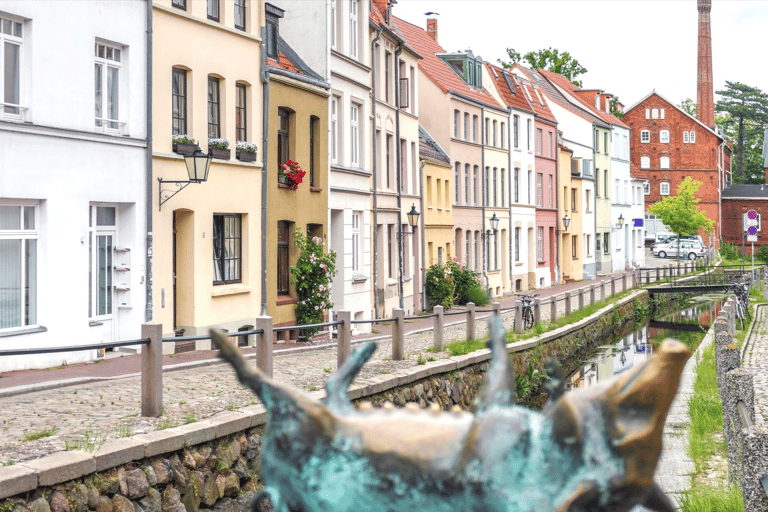 Wismar: Express Walk with a Local in 60 minutes 60-minute tour