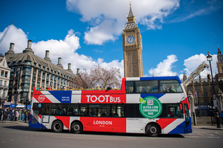London: Tootbus Hop-on Hop-off (Optional River Cruise)