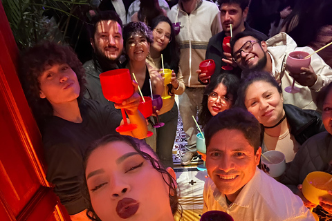 Lima: Pub Crawl with Free Shots and Club Entry