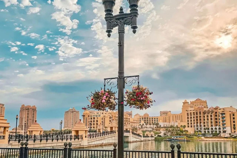 Doha Private City Tour with Transit & Layover from Airport Doha: Group City Tour with Transit & Layover from Airport