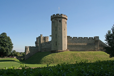 From London: Warwick Castle, Stratford & Oxford Day Tour