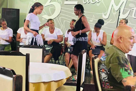 Praia Nightlife Bar Crawl with Dinner and Drinks