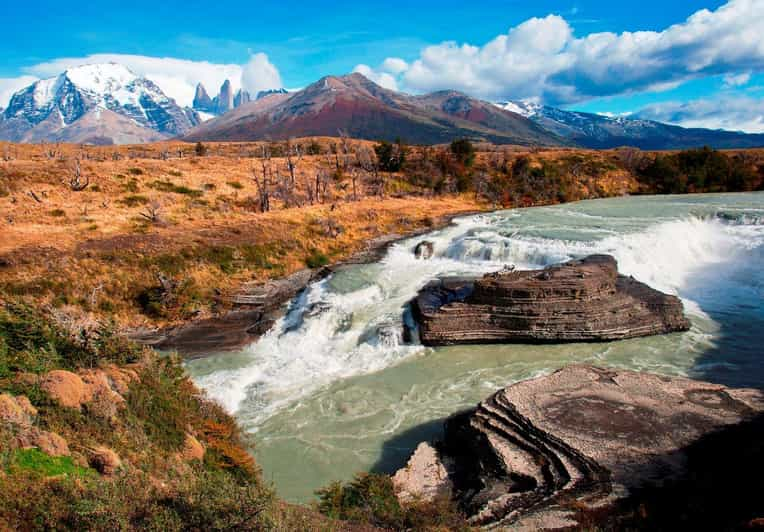 Excursión de un día a las Torres del Paine desde El Calafate | GetYourGuide