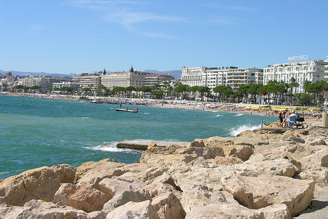 Cannes, Antibes und Saint-Paul-de-Vence: Halbtägige TourAbfahrt ab Nizza