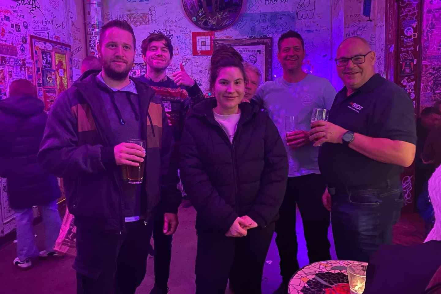 私享废墟酒吧之旅：文化历史与美酒