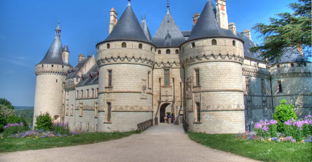 From Paris: Fairytale Loire Castles with Wine Tasting