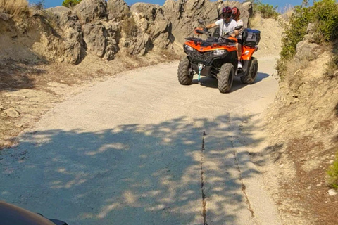 SPLIT(Podstrana):Visite guidée en quad de Gornja Podstrana et chevauxSPLIT (Podstrana) : Visite guidée en quad de Gornja Podstrana et chevaux