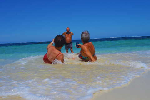 بويرتو بلاتا: جولة إرشادية في خليج أمبر وخليج تاينو