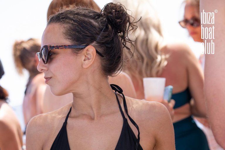 Ibiza: Sunset Boat Party at Ibiza Boat Club with Open Bar Aftersun Ibiza Sunset Boat Party: Early Bird Phase 1