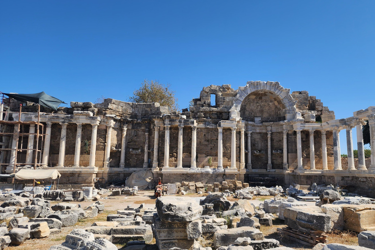 Ancient Side wandeltour in kleine groep met tempel van Apollo