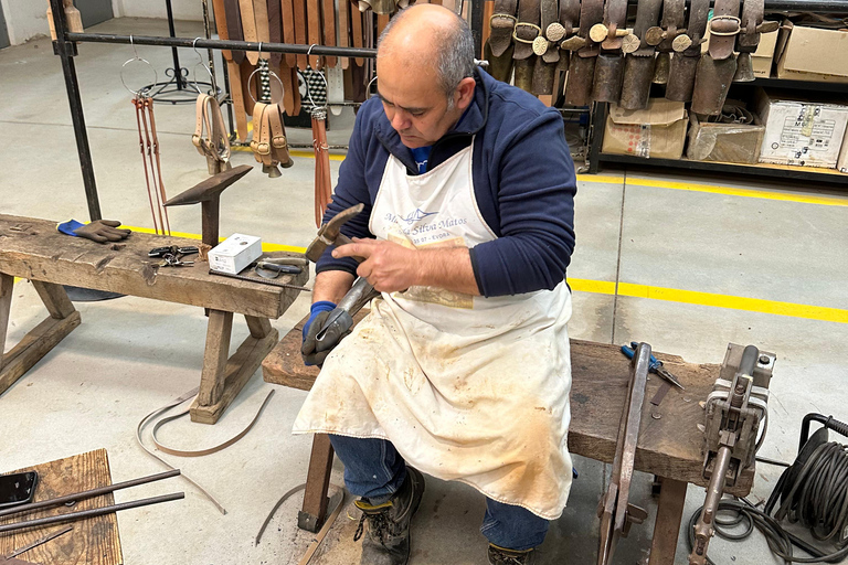 Alentejo cowbells: a guided tour of a craft factory Alentejo rattles: a guided tour of an artisanal factory