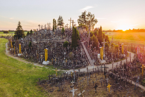 Da Riga: Tour di gruppo della Collina delle Croci e dell&#039;incantevole JelgavaTour di gruppo alla Collina delle Croci e all&#039;incantevole Jelgava