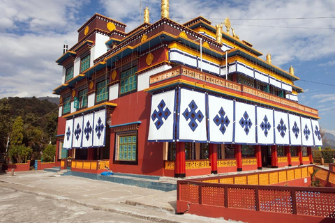 Katmandou : randonnée guidée au monastère de Jamacho avec vuesAucun service de prise en charge et de retour, uniquement des services de guide