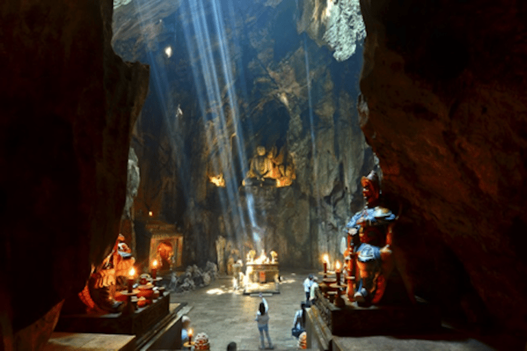 Da Nang : Lady Buddha - Montagne de Marbre et visite de la ville de Hoi AnVoiture privée (uniquement chauffeur et transport)