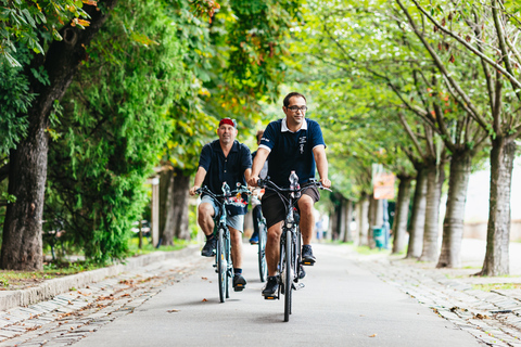 Grand Budapest Sightseeing Bike Tour