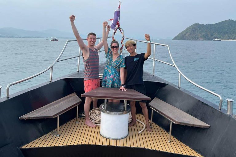 3 Fun Dives for Certified King Cruiser wreck and Koh Dok Mai