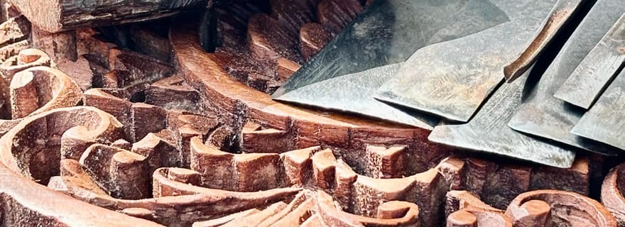 Expérience de sculpture sur bois à Ubud