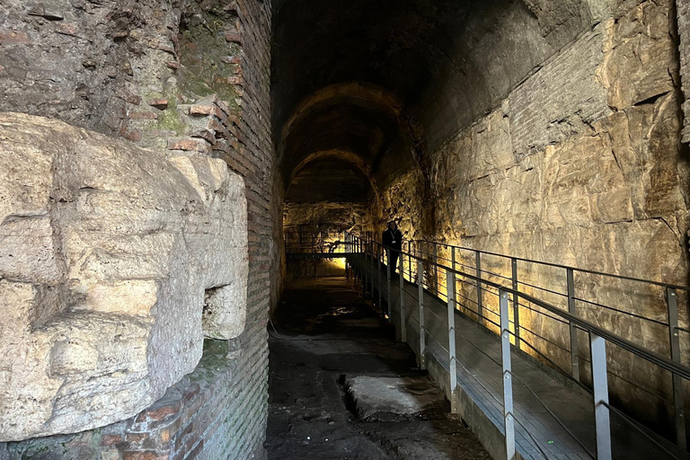 Rome: Colosseum Small Group Underground & Arena Floor Tour