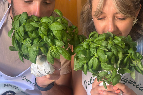 Genoa: Focaccia and Pesto Cooking Class in 18th-Century Home