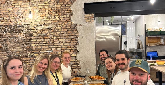 Verona: Handmade Pizza & Iconic Dessert Making with Wine