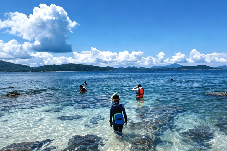 Hong Kong:Sai Kung Family-Friendly Yacht Cruise & Snorkeling