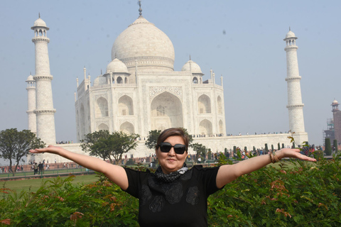 Vanuit Jaipur - Skip the line: Taj Mahal & Agra TourRondleiding alleen met gids