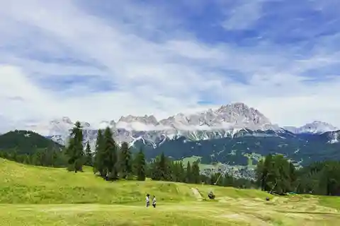Venice: Dolomites Guided Small-Group Day Tour