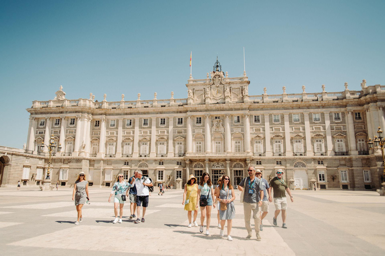 Madrid: Skip the line Royal Palace & Prado Museum Tour