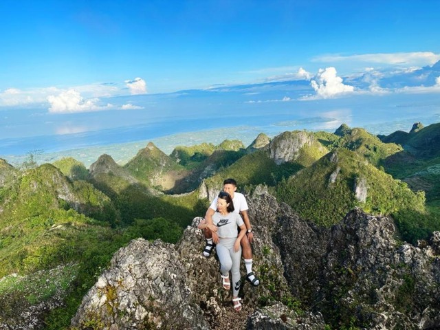 Visit Cebu Adventure Duo Osmeña Peak & Kawasan Canyoneering in argao