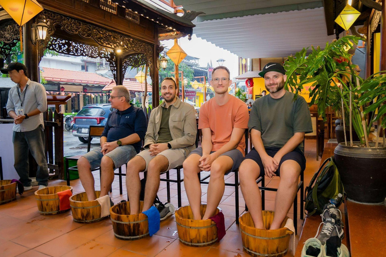 Hue: Motorbike Ride Through Hue with a Lady Rider & Lunch Hue: Motorbike Ride Through Hue with a Lady Rider & Lunch