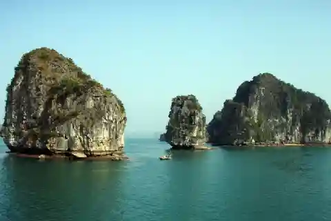 Hanói: Excursión de 4 días por Hanói, la bahía de Halong, Hoa Lu y Trang An