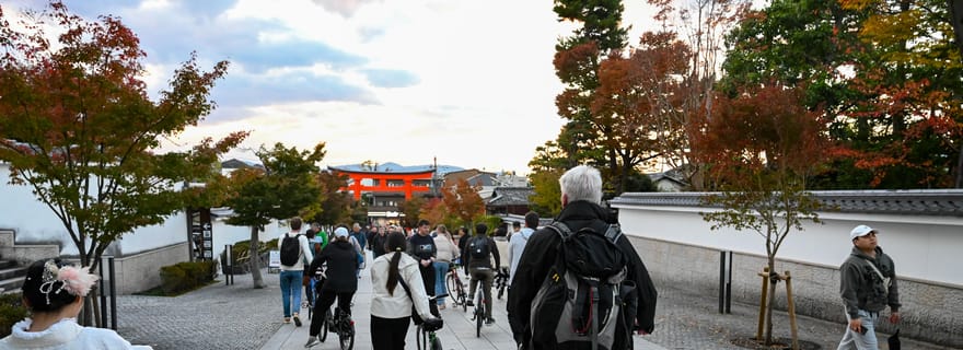 Kyoto : Visite d'une demi-journée à vélo guidée avec Fushimi Inari
