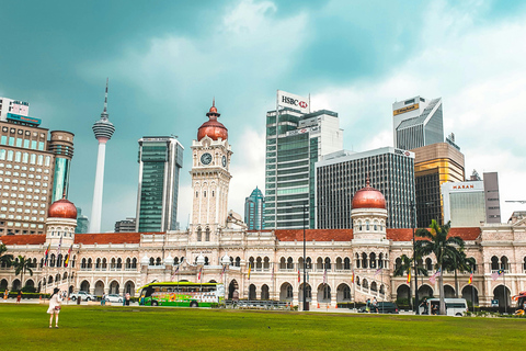 Kuala Lumpur:Night City Tour with Best Skyline Photo Stops