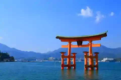 From Osaka/Kyoto/Nara: Hiroshima and Miyajima Private Tour