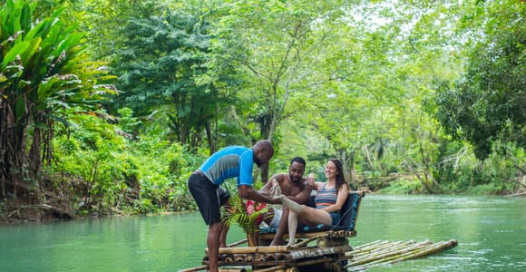 Falmouth: Martha Brae River Rafting & Luminous Lagoon Tour