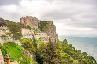 Ganztages-Ausflug von Seggesta, Erice und Salz aus Palermo - Housity