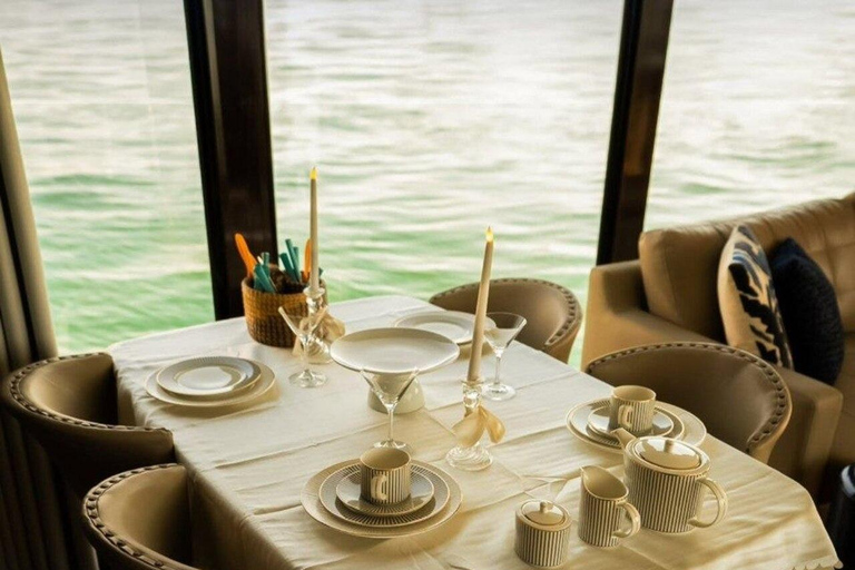 Luxury Sailing on a Wooden Houseboat in the Red Sea Extended Private Houseboat Experience – 3 Hours