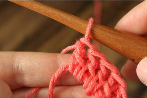 Learn how to crochet or knit in Salzburg